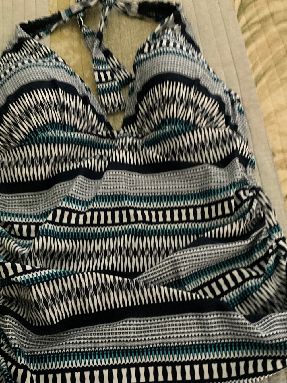 Women’s Halter Tank Top in Black, White & Teal like new
